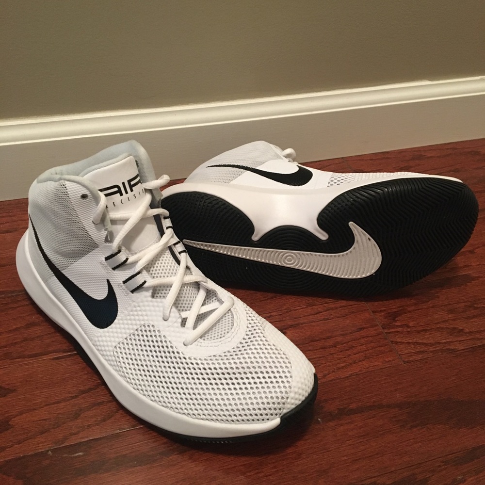 nike basketball shoes